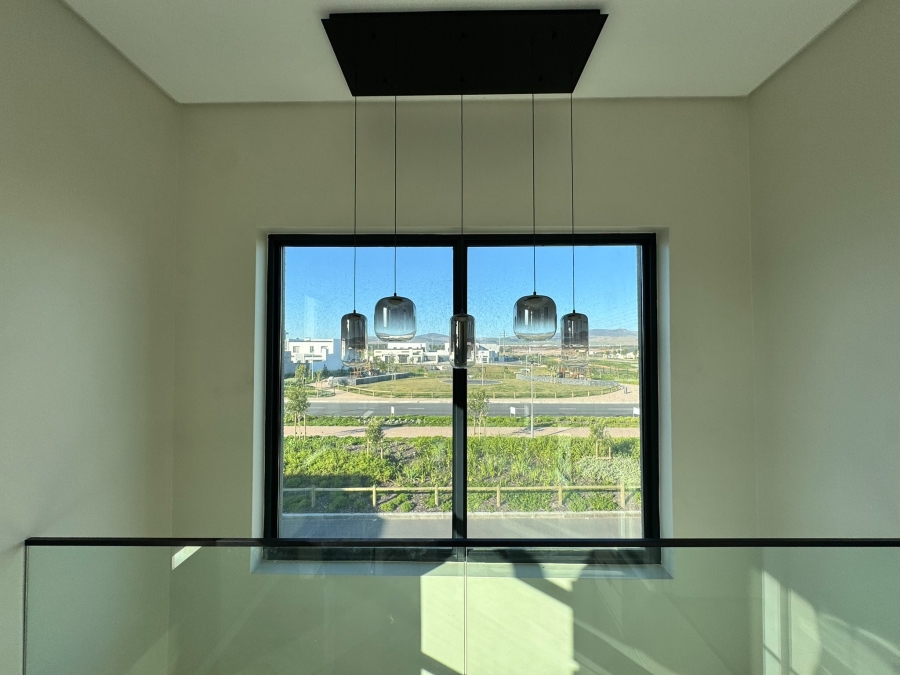 3 Bedroom Property for Sale in Sandown Western Cape